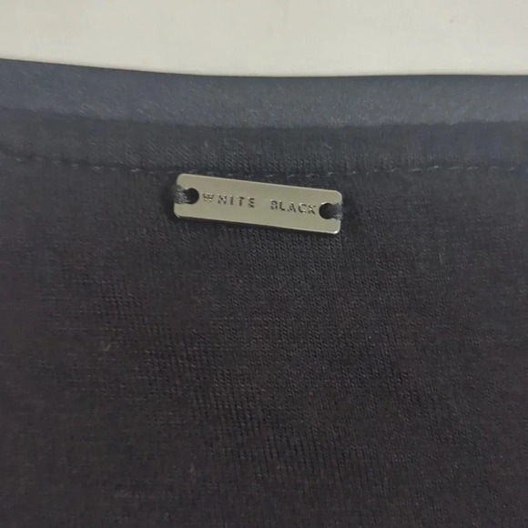 WHBM Long-Sleeve Scoop-Neck Tee, Color Black Size XS - Picture 11 of 14